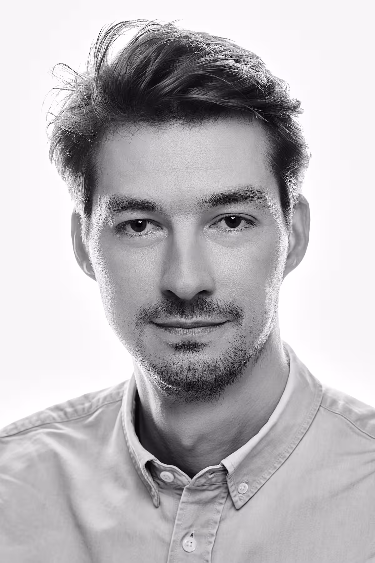 Portrait of Ferdinand Ulrich taken at beyond tellerrand in Düsseldorf 2024 by Norman Posselt