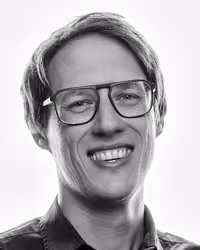 Portrait of Oliver Schöndorfer taken at beyond tellerrand in Düsseldorf 2024 by Norman Posselt