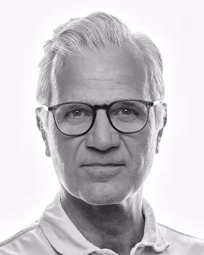 Portrait of Michael Trautmann taken at beyond tellerrand in Düsseldorf 2024 by Norman Posselt