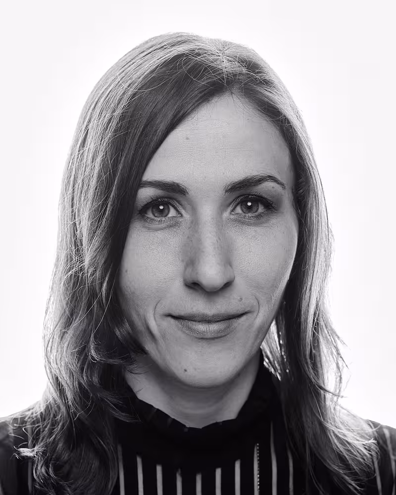 Portrait of Natalya Shelburne taken at beyond tellerrand in Düsseldorf 2024 by Norman Posselt