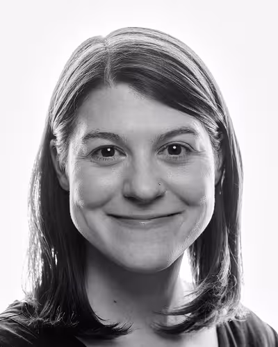 Portrait of Maggie Appleton taken at beyond tellerrand in Düsseldorf 2024 by Norman Posselt