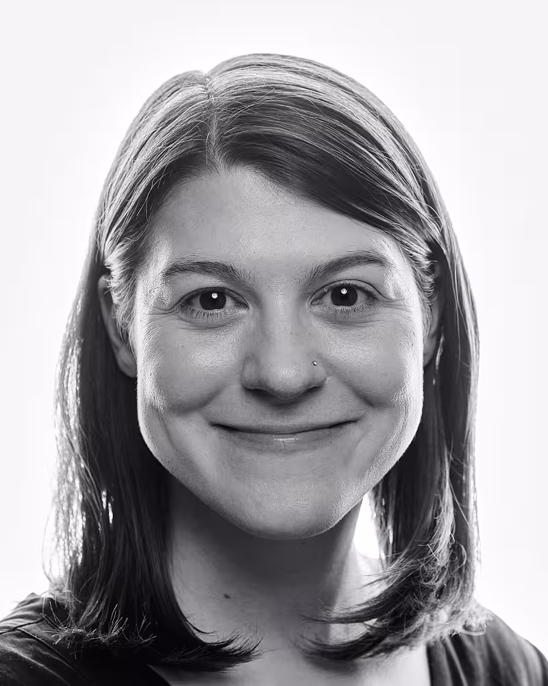 Portrait of Maggie Appleton taken at beyond tellerrand in Düsseldorf 2024 by Norman Posselt