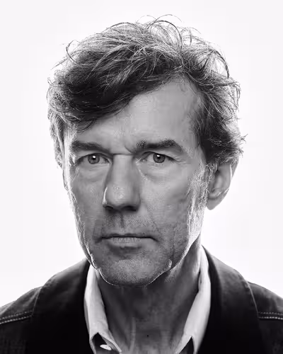 Portrait of Stefan Sagmeister taken at beyond tellerrand in Düsseldorf 2024 by Norman Posselt
