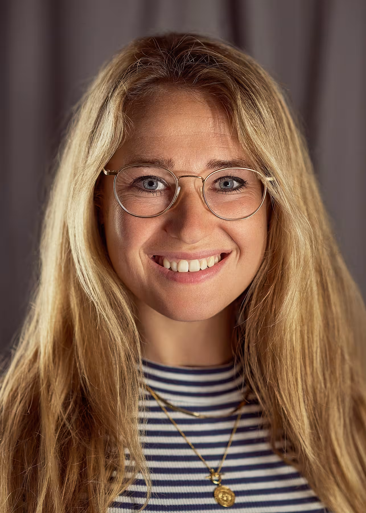 Portrait of Carolin Stüdemann taken at beyond tellerrand in Hamburg 2022 by Norman Posselt